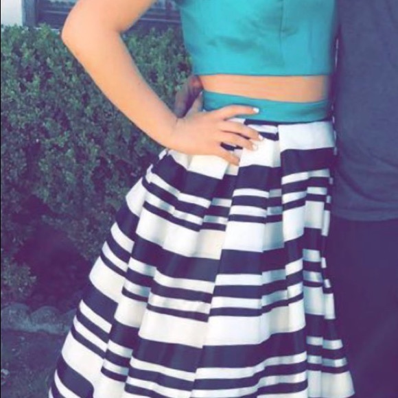 Prom or homecoming dress. - Picture 1 of 3